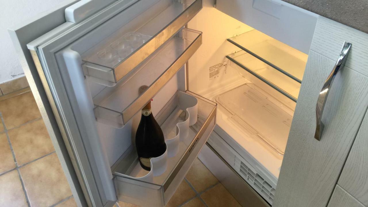 Ferienwohnung Rustico Ai Monti Cadenazzo Dış mekan fotoğraf