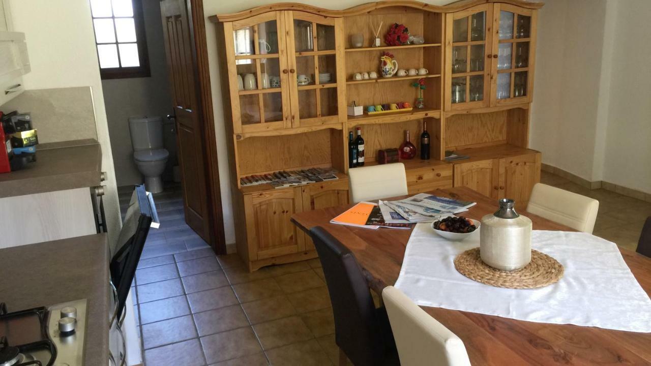 Ferienwohnung Rustico Ai Monti Cadenazzo Dış mekan fotoğraf